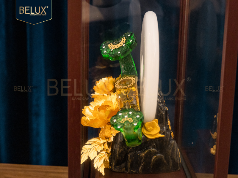 Vương Trượng Như Ý Ngọc Bích dát vàng 24k&nbsp;28x17x36 cm